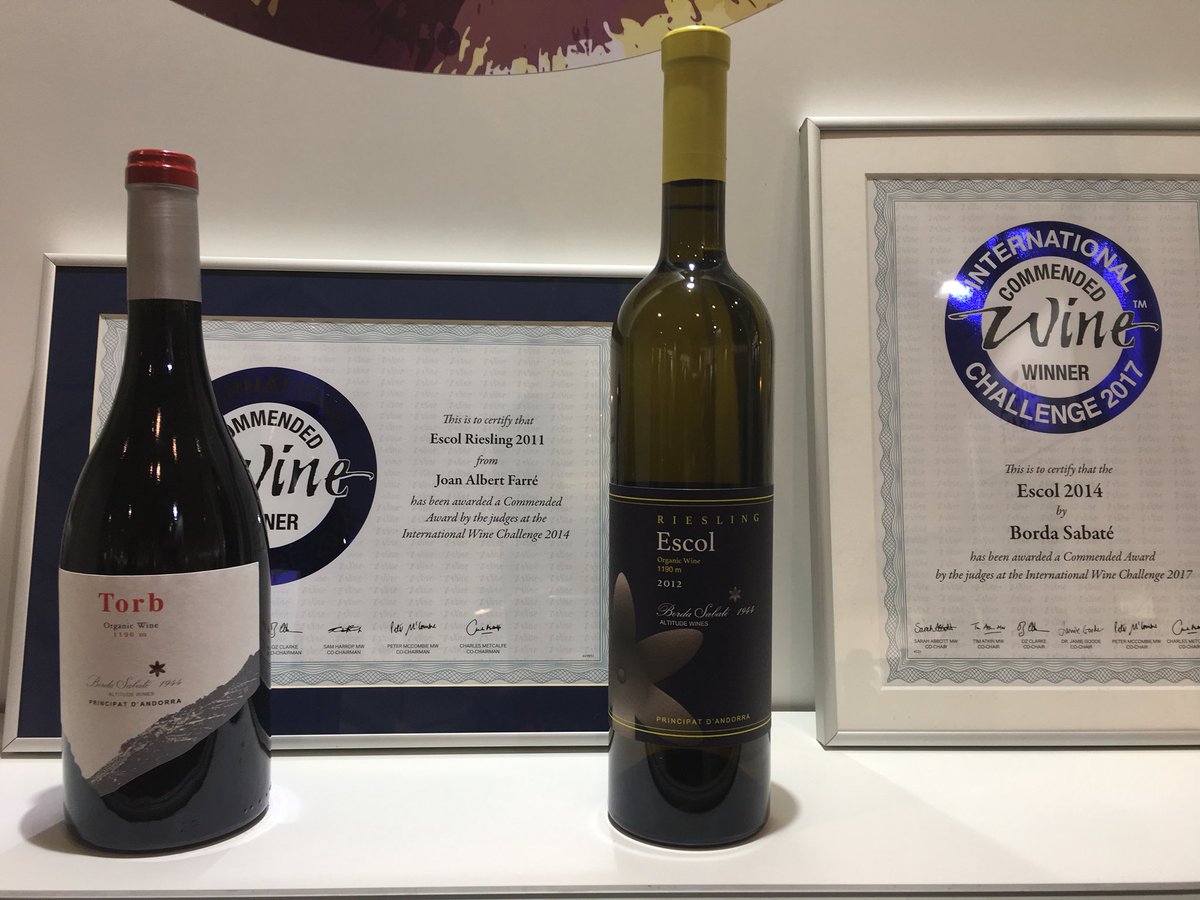 esterbachs tweet media