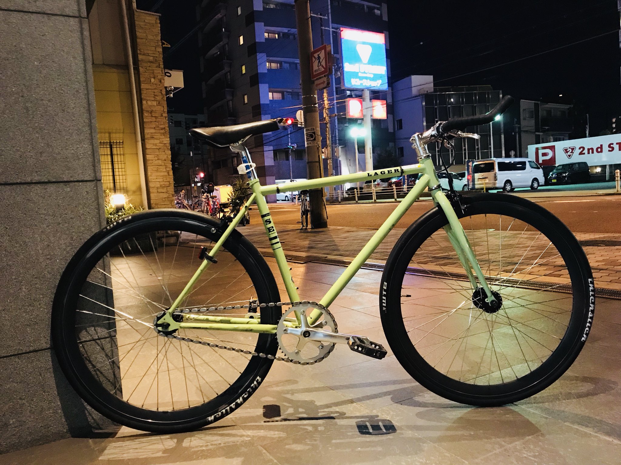 ◆ボン◆ 自転車アーモンドチェーン SHIMANO アーモンドチェーン ◇ボン◇ 自転車アーモンドチェーン 先日