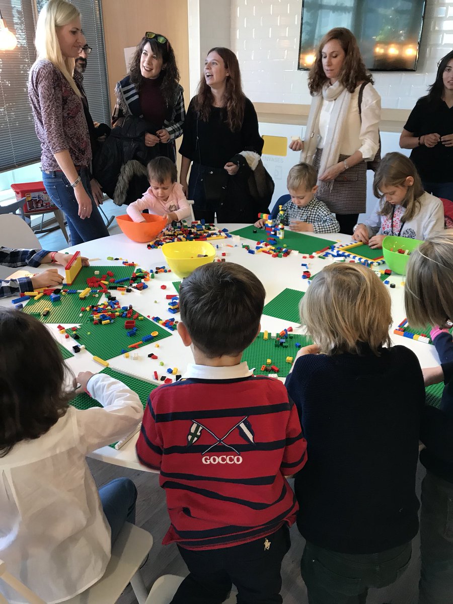 JLRiscoRojas's tweet photo. #eyfamilyday disfrutando de la familia en @EY_Spain en #torreazca https://t.co/r4lg2eGbld