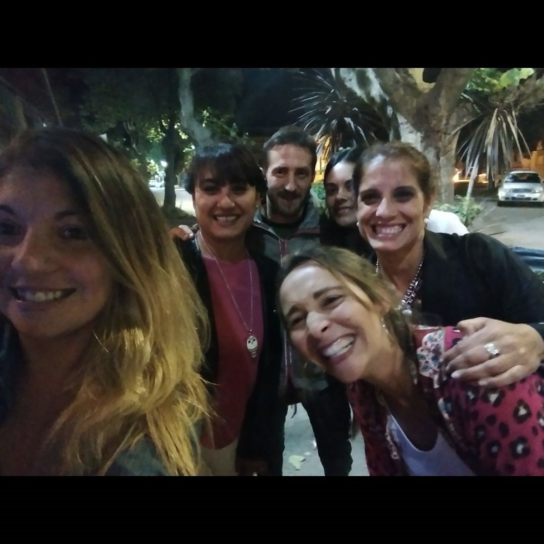 daiana_lf's tweet photo. Precep/profes (falta Leito) https://t.co/A5QGYBcoEd