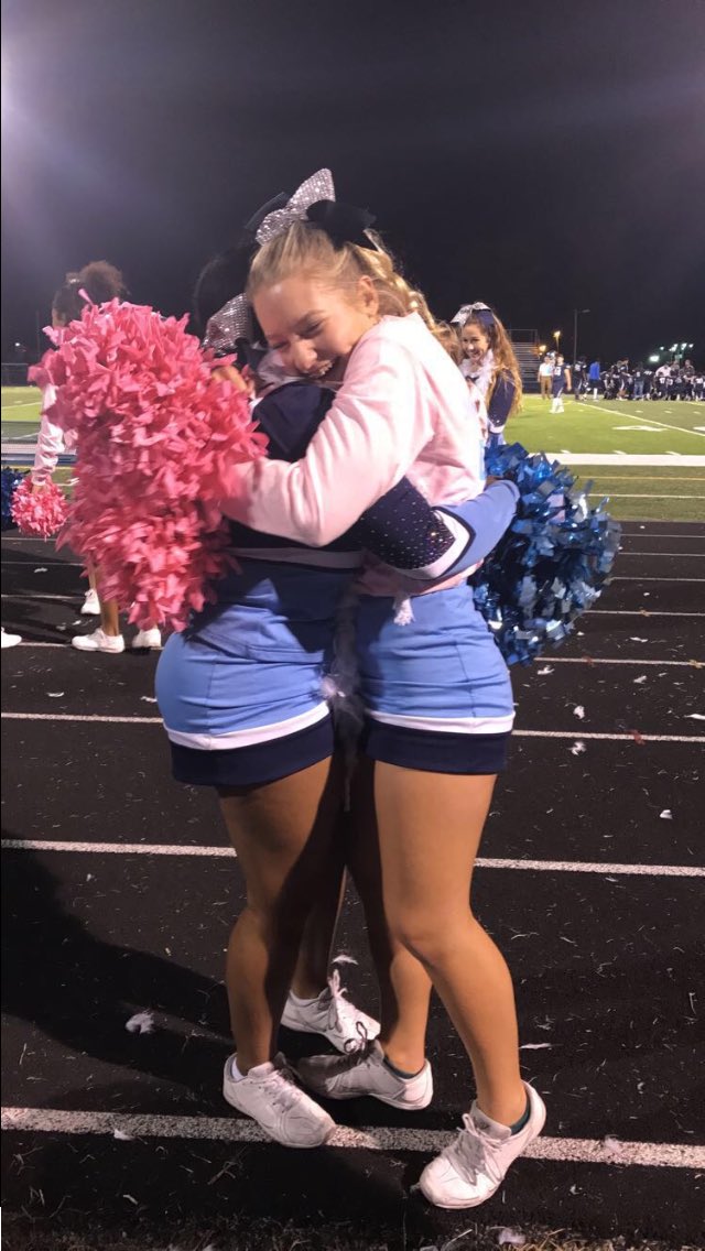 BthsFBCheer's tweet photo. Currently missing 🏈 SZN !!! https://t.co/R3WIOACEIj