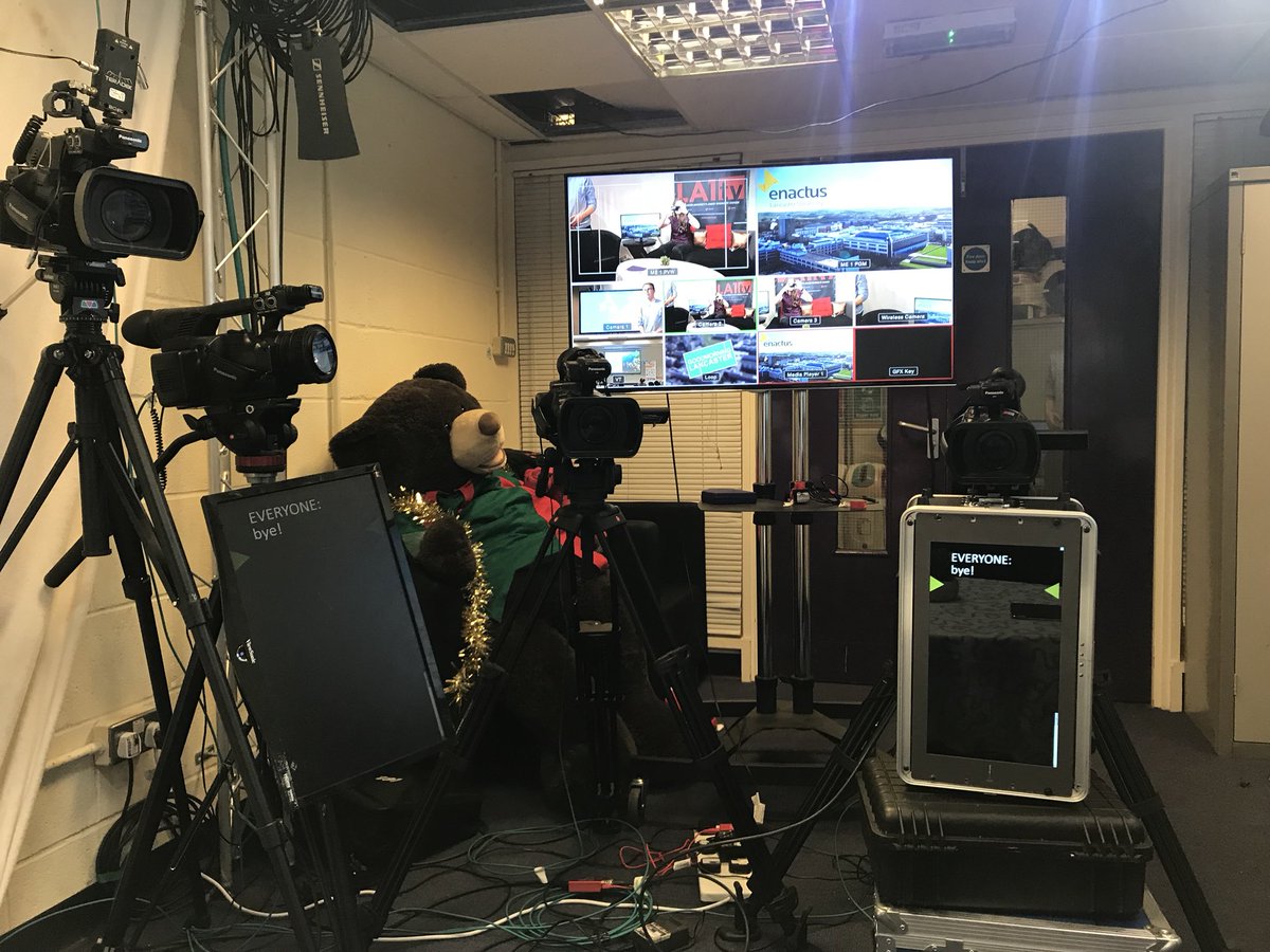 LA1TV (@la1tv) on Twitter photo Weโre back in the studio ready to go live with an update on #LancasterJailbreak2017!
Find out how far the teams have got so far ๐๐ป m.facebook.com/LA1TV/ Weโre back in the studio ready to go live with an update on #LancasterJailbreak2017!
Find out how far the teams have got so far ๐๐ป m.facebook.com/LA1TV/