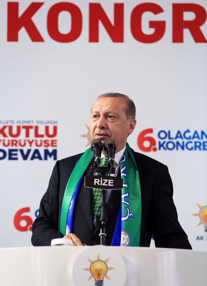 suleymansoylu's tweet photo. Cumhurbaşkanımız Sn.@RT_Erdogan ve kıymetli eşleri Sn.@EmineErdogan Hanımefendi'nin teşrifleriyle AK Parti Rize İl Kongremizi gerçekleştirdik. Hayırlı uğurlu olsun. https://t.co/2Io22fNqvH