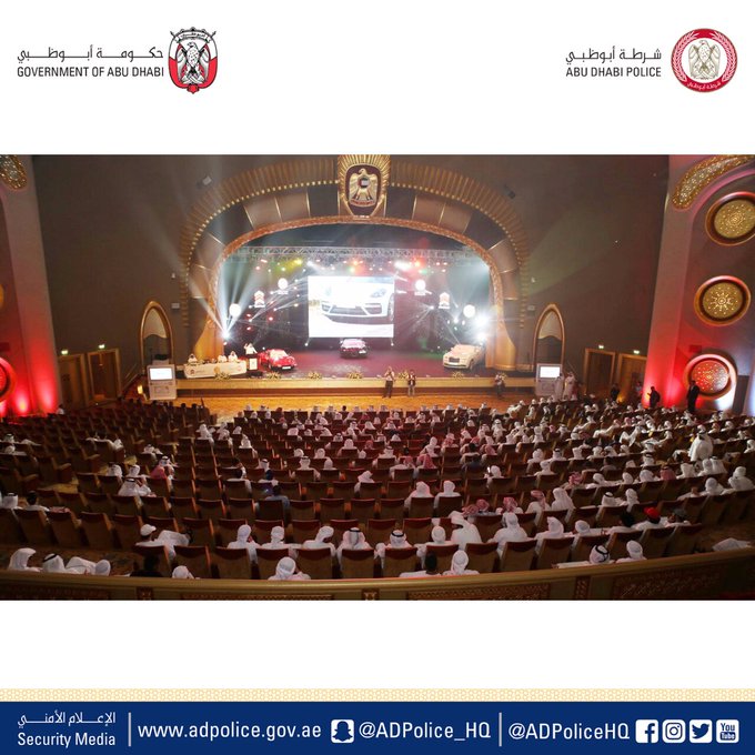 View image on Twitter