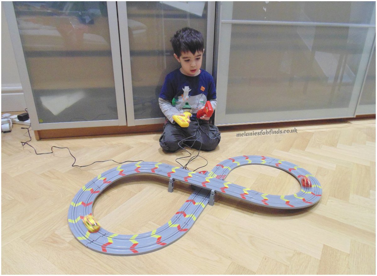 MelanieMse's tweet photo. ENDS in 29hrs #Win a My First @Scalextric https://t.co/7XakJlAGrS … #myfirstscalextric #scalextric #funtoys #toyideas #cooltoys #competition #giveaway https://t.co/CHa81BqLPJ