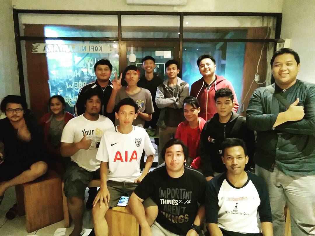 IndoSpurs_Dpk's tweet photo. Depok juga spurs!!!  jangan goyang walaupun belum menang yaks #coys #depokbisa https://t.co/nFt3ARSzzt