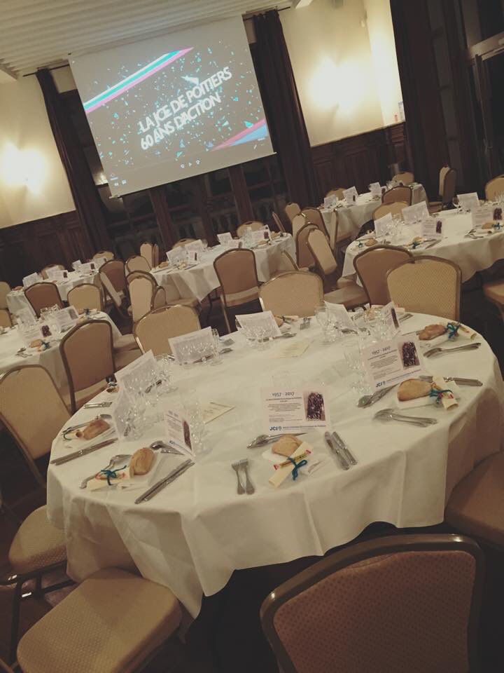 La Jeune Chambre Economique de Poitiers est prête à accueillir ses convives pour célébrer ses 60 ans...
60 ans d’actions, 60 ans d’engagement, 60 ans d’innovation au service de la communauté. #60ans #JCE #Poitiers #AudaceJCEF <a href="/JcePoitiers/">JCE Poitiers</a>