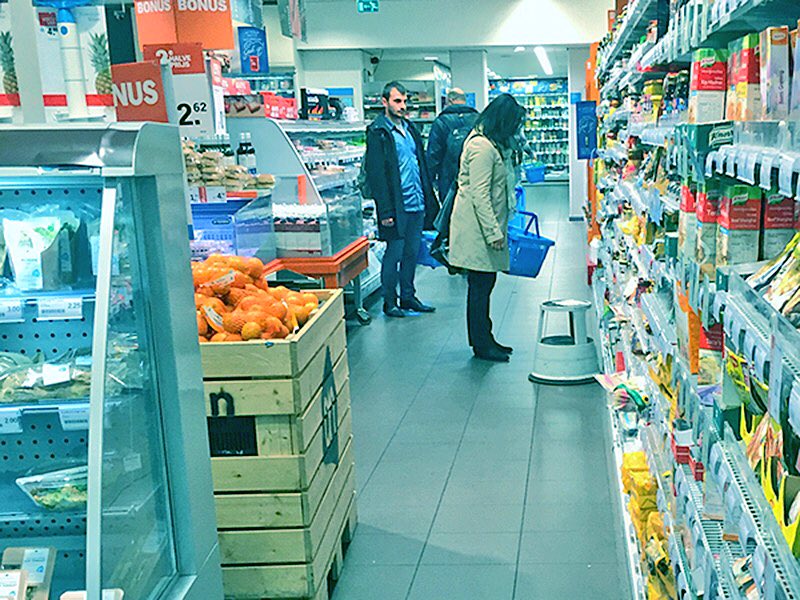 KvanOosterom's tweet photo. Kingdom of great supermarkets: #Aruba #Curaçao #Netherlands #StMaarten https://t.co/z5rAUQDjwX