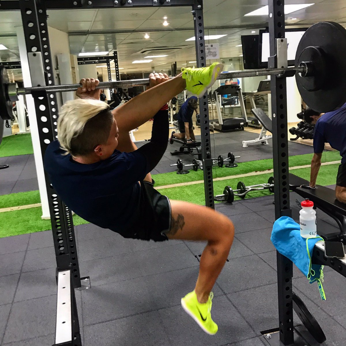 OttilieQ's tweet photo. This is a legitimate gym exercise honest 😳😆 #OQTrainFast #OQRideFast legs #squats #deadlift #gym #training #strength #work #quiff #weights #lifting #Mallorca #Transplant #Sport #fit #fitness https://t.co/VOgwQLhGvj