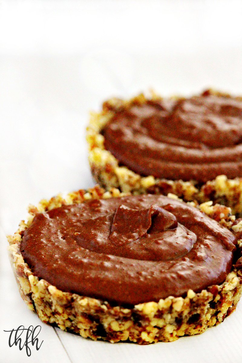 TheHealthyFandH's tweet photo. Gluten-Free Vegan Chocolate Fudge Tarts https://t.co/2bf7zwVkkf #rawfood #vegan #glutenfree #plantbased #lectinfree #paleo #datenectar https://t.co/oq7OQMPNpO