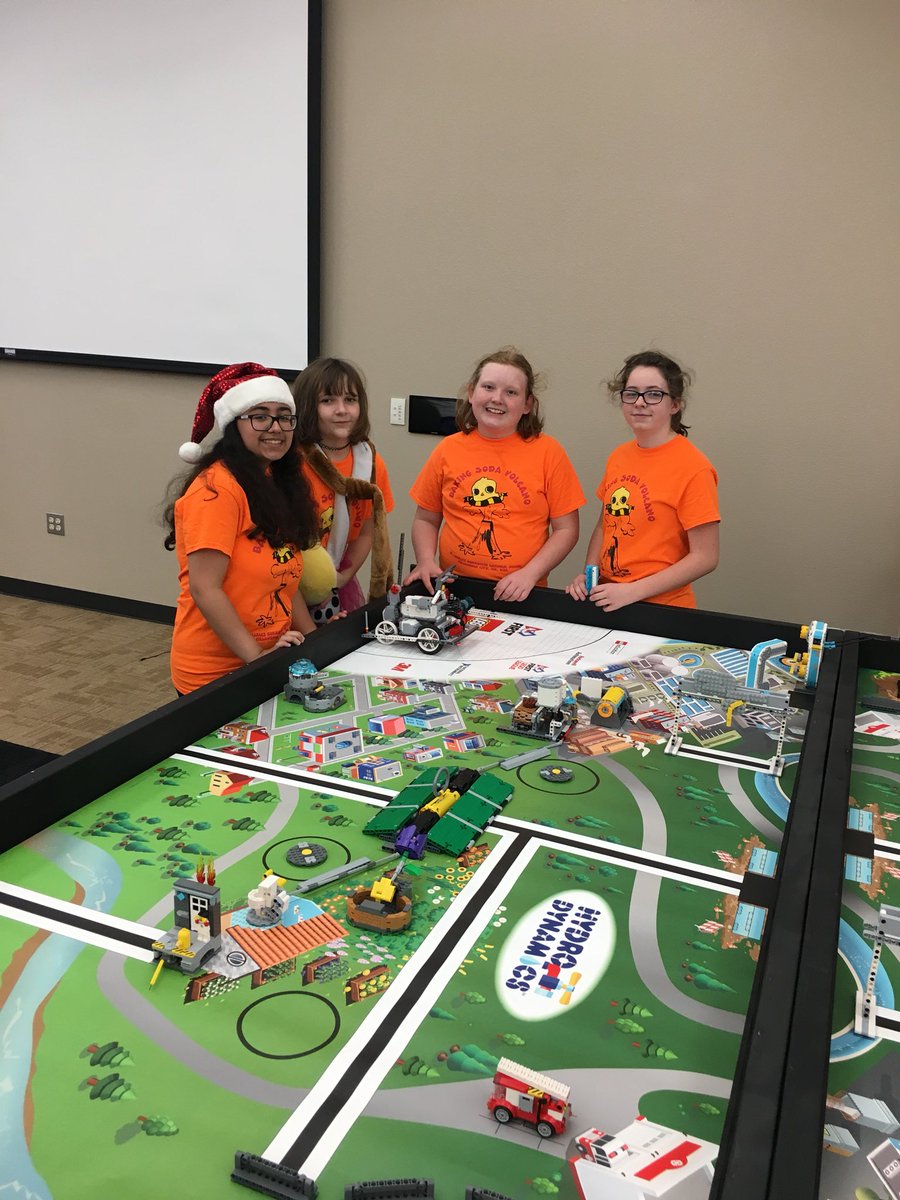 BSVrobotics's tweet photo. We are up, in the first match of the day! https://t.co/vHGejuTmGe