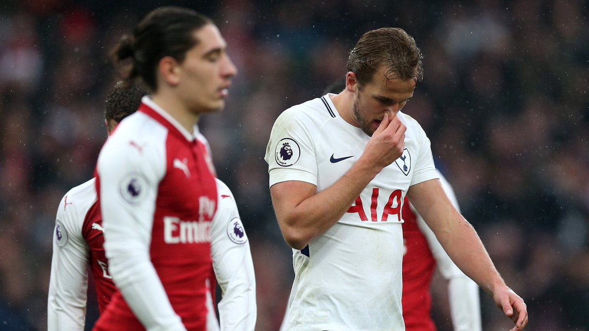 ESPNFC's tweet photo. Once again, Tottenham flopped in a big game. https://t.co/OOp0hQCG0n https://t.co/OBvBs631uI