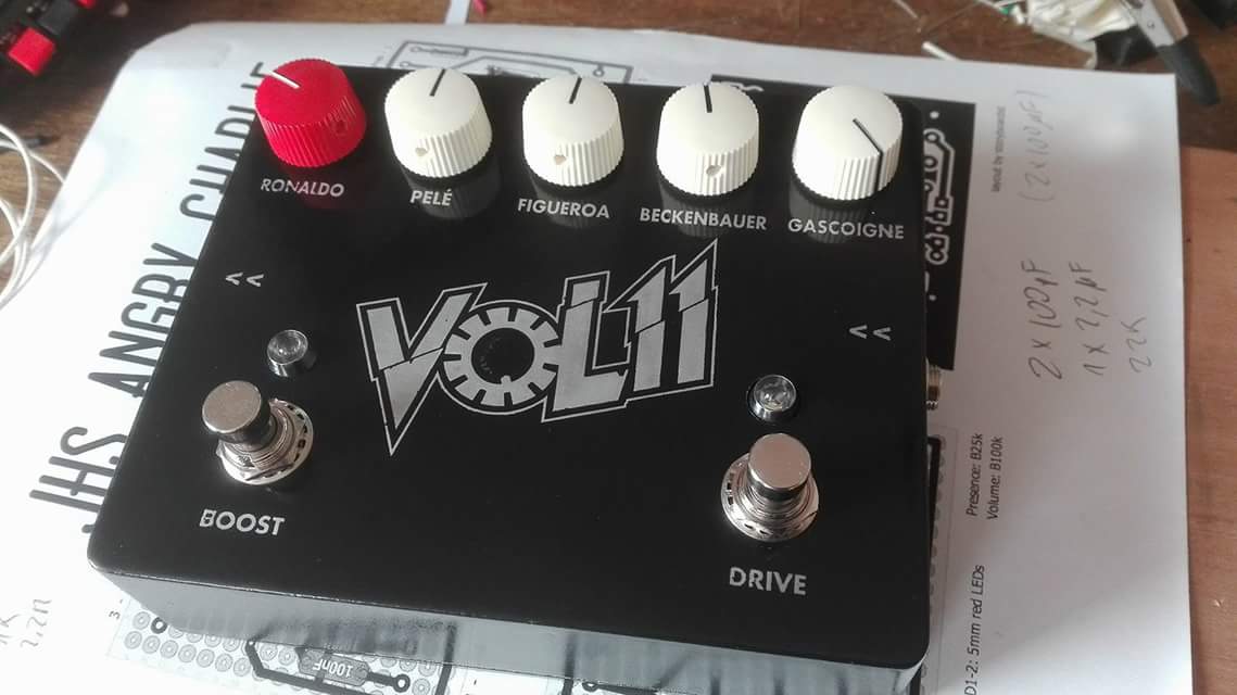 Volumen11Banda's tweet photo. Así con las noticias lindas.
Miren lo que ya llegó a formar parte de la famila :)
Con ustedes el Vol11drive!!!!!
Pronto lo podrán escuchar en vivo :D
PD: Agradecimientos al capo de capos Lucho Fuzztoned https://t.co/nNaABqsxrb
