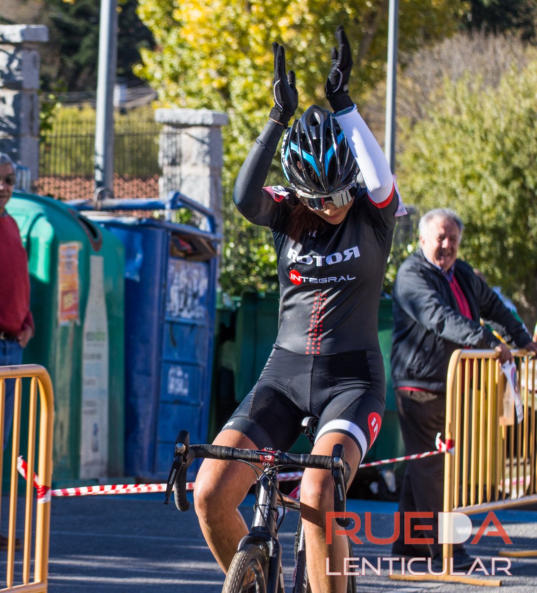 Primera victoria de <a href="/Rosalia_OrtizH/">Rosalia Ortiz  Hano</a> como sub23. Enhorabuena!!! la primera de muchas jeje #CXLosMolinos