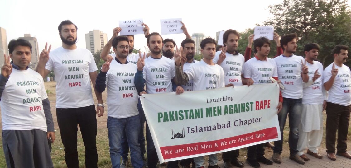 FouziaSaeed's tweet photo. Men in islamabad responded to #Verna.  They gave a call to all other men who think Rape is a crime and rapist should be punished, to come out and support this struggle. @Razarumi @Gulalai_Ismail @anisdani @GilaniBehjat @iFaqeer @naee https://t.co/UwHK42WySu