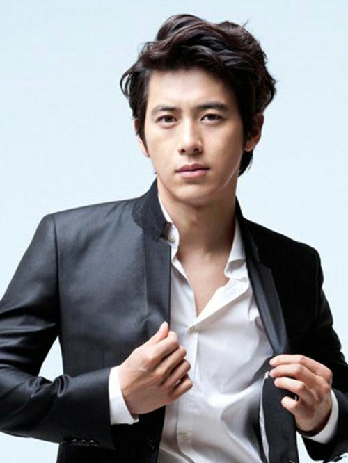 むさ Musa 香港アーロン クォックと韓国コ スって見た目だけでなく演技の感じも プレス前でも素をあまり出しすぎない感じといい 似てると思いません