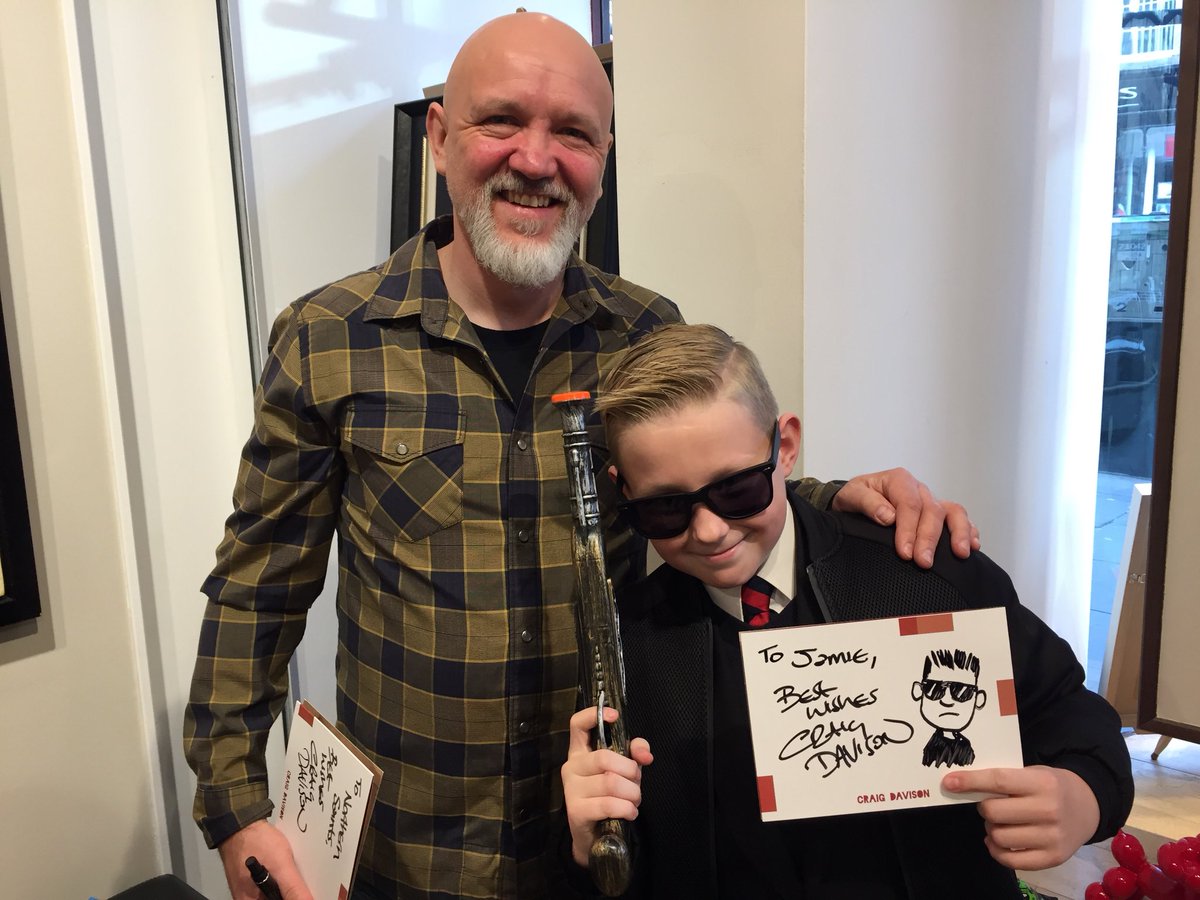 mrowland17's tweet image. Wow! What an experience. Artwork was amazing. Children represented the school brilliantly @nsprimary