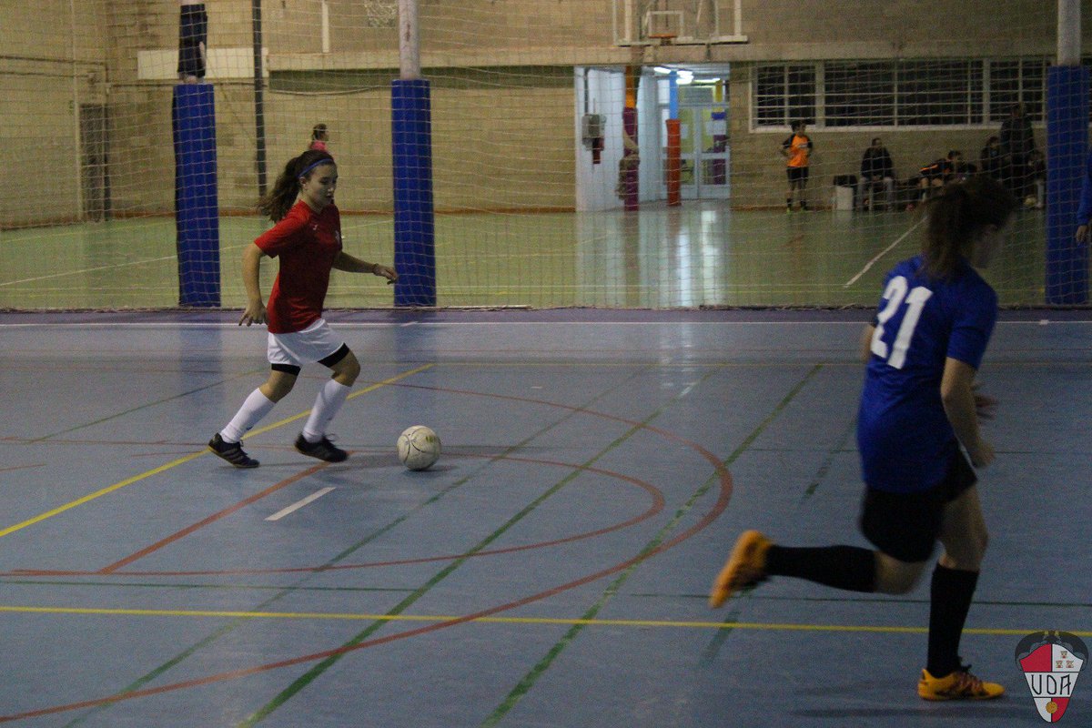 UDAlbacete's tweet photo. Derrota por 6-4 de nuestro femenino frente a C.D.E Albasit.
Goles anotados por:
#Kongui ⚽⚽
@_luci_fer ⚽
@nereaquesada16 ⚽ https://t.co/bSBZ67PpFX
