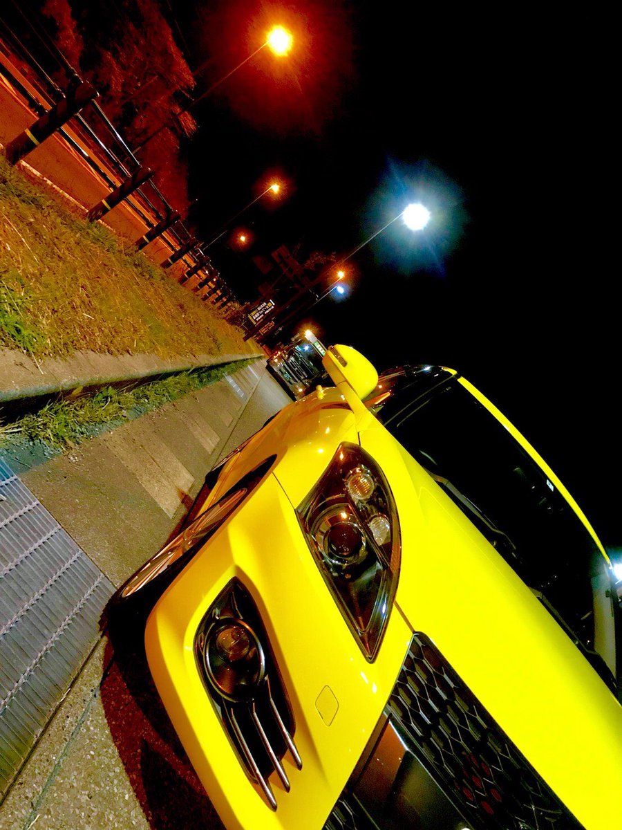 SWIFTCB_B's tweet photo. やっと念願のスイフトスポーツ納車しました！

10月末にこいつを見つけて11/14に納車しました(^^)小学校から夢のマニュアルのスポーツカーで高校の頃からこの車に憧れてやっと夢叶った。
みんなムーブ忘れないでね笑笑 https://t.co/9GgMPjxQzW