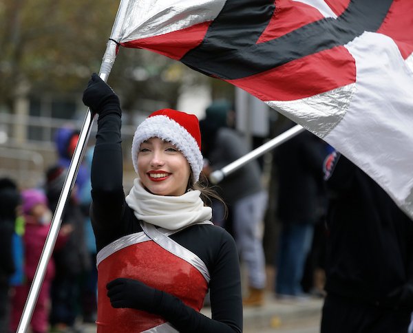 MKE Holiday Parade tweet media