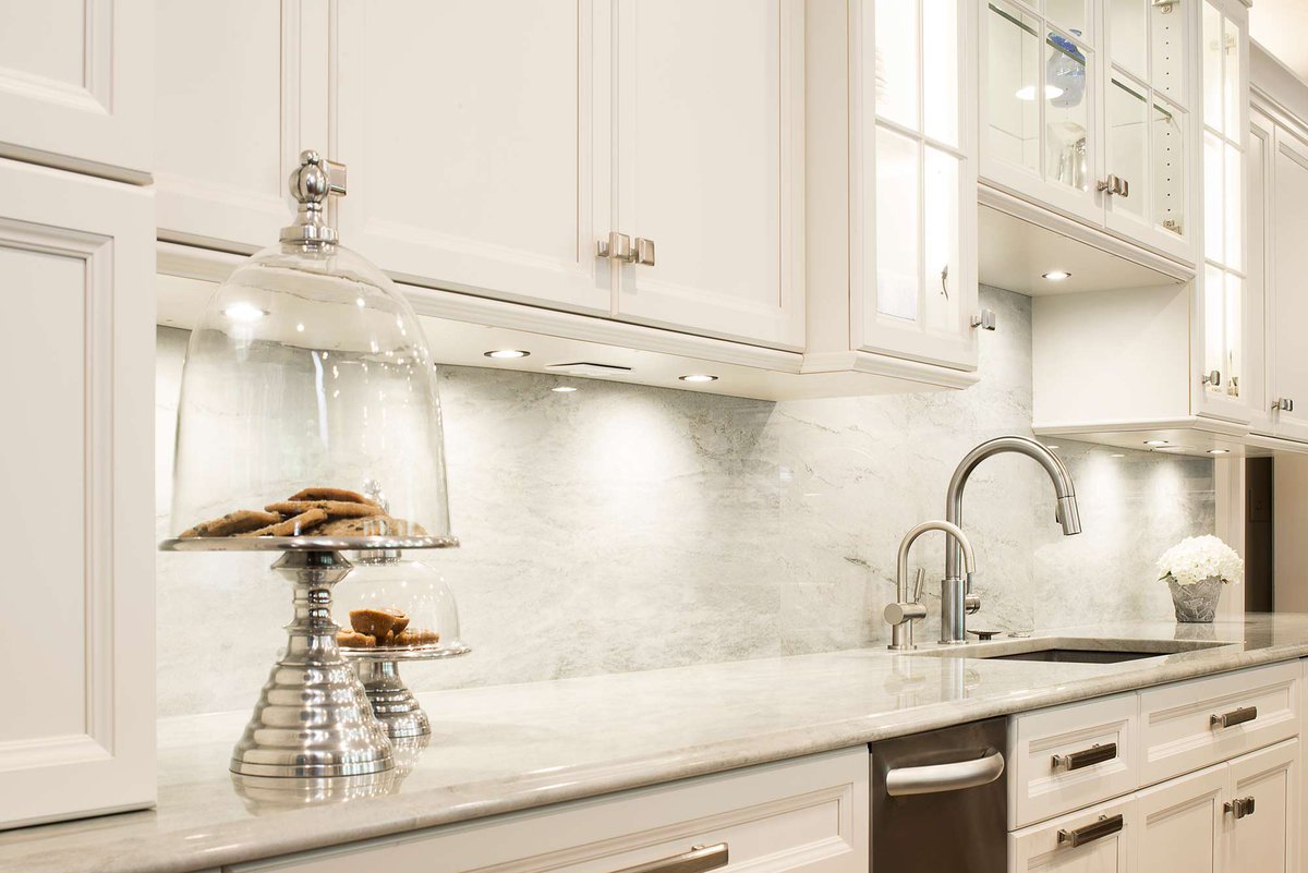 KitchenDesignOK's tweet photo. Care for some cookies and cream with a #GalleyWorkstation for added #kitchenfunction? β https://t.co/jFWXgCwAQ8 @TheGalleyBrands https://t.co/APVDFIp6uh