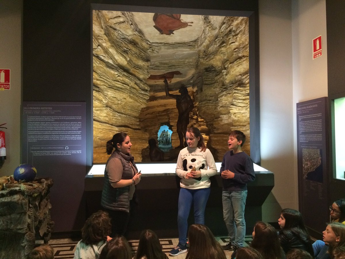 IESANTJORDI's tweet photo. El projecte de la prehistòria ha portat alumnes, famílies i mestres al Museu Arqueològic de Catalunya. https://t.co/UQ5fqnWUhp