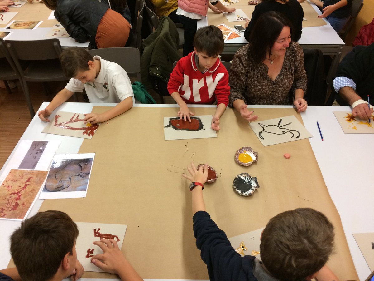 IESANTJORDI's tweet photo. El projecte de la prehistòria ha portat alumnes, famílies i mestres al Museu Arqueològic de Catalunya. https://t.co/UQ5fqnWUhp