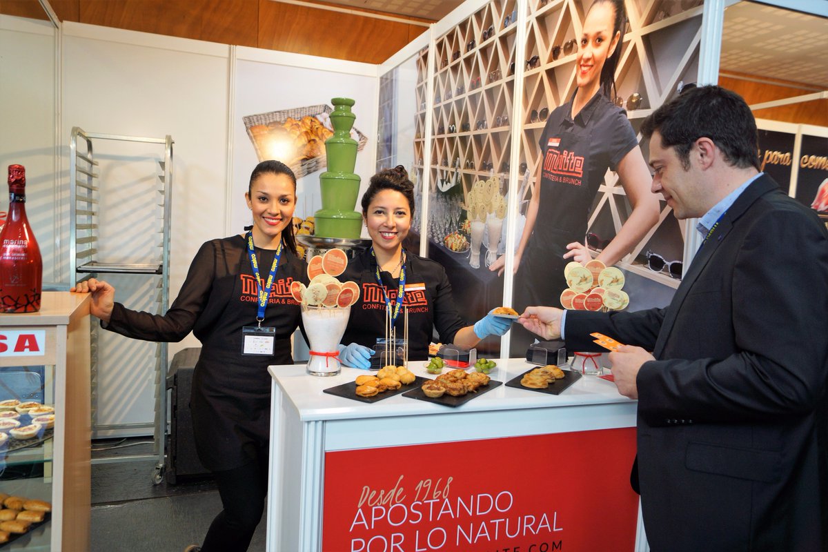 murciacongresos's tweet photo. Este fin de semana puedes descubrir cualquier secreto de la gastronomía murciana en una nueva edición de Murcia Gastronómica 2017. Con @cafes_salzillo @estrellalevante @BohajarSL @EnoturismoCR  y más de 400 empresas expositoras. https://t.co/QyoXWiDQ2n