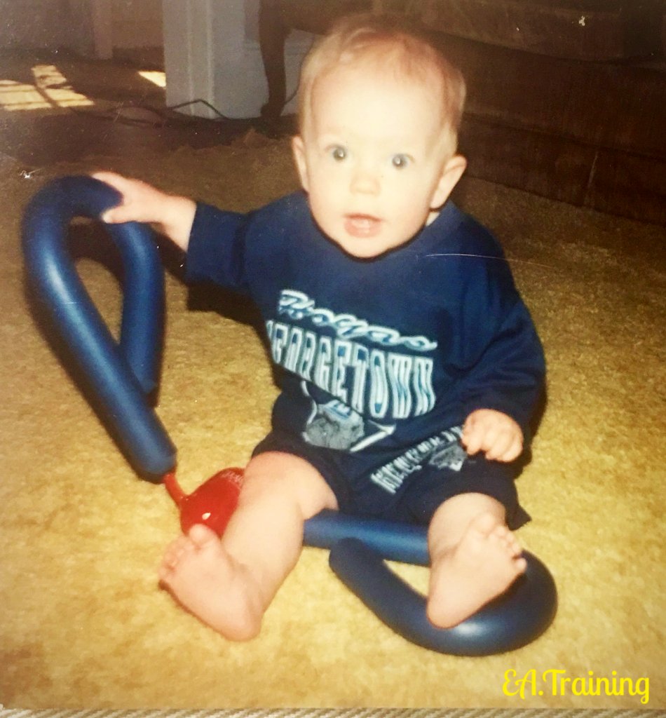 erinannafit's tweet photo. Attitude of Gratitude - Day #18  Be Grateful for Progress   - although many of us are hesitant towards change some things are better left in the past!  #thighmaster #80'sworkoutclothes https://t.co/cuOqG5PEZc