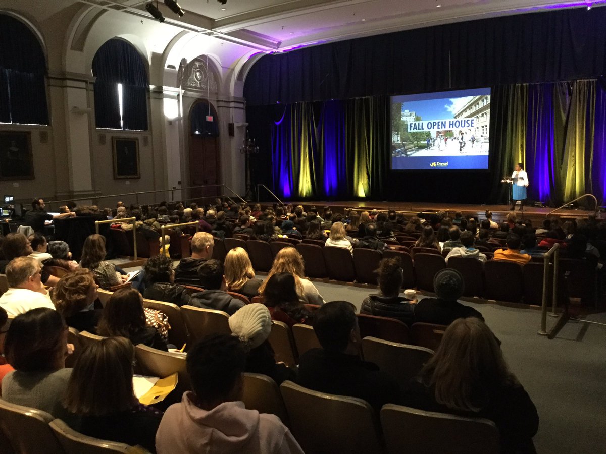 DrexelAdmission's tweet photo. Vice President &amp; Dean of Admissions Evelyn Thimba welcomes students to Drexel's Westphal College of Media Arts &amp; Design and explains how our innovative model of experiential learning will help them develop into the leaders of tomorrow. #drexelvisit https://t.co/1RPD6Rxc8J