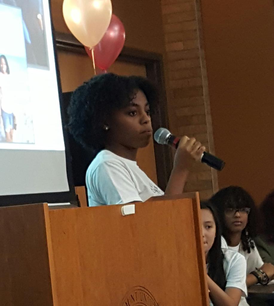 TaylorConnects's tweet photo. Group #1 is off to a spectacular start at the 2017 Girls' Color of Leadership Conference #BrainsBeauty #FindingOurRhythm @APS_OMA @Miz_Stockton https://t.co/9P1I2WJv3q
