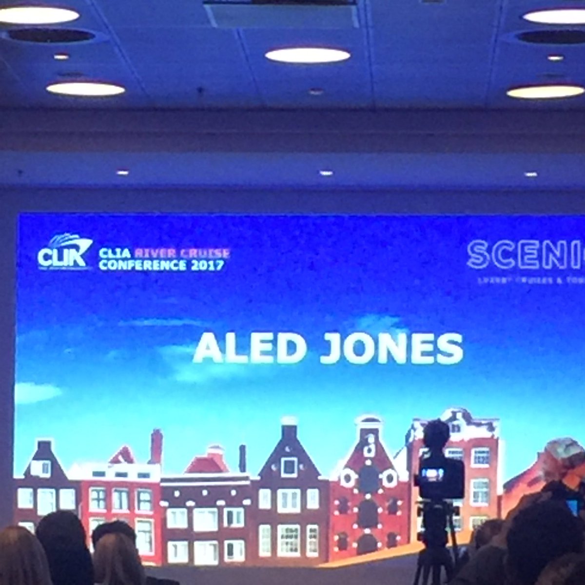 KARANHOPKINS2's tweet photo. Aled Jones staying his river cruise experiences 👏🏽👏🏽👏🏽
#RiverConf17 
#Amsterdam
#cpta #bepartofsomethingbigger https://t.co/VozSjqpVrI