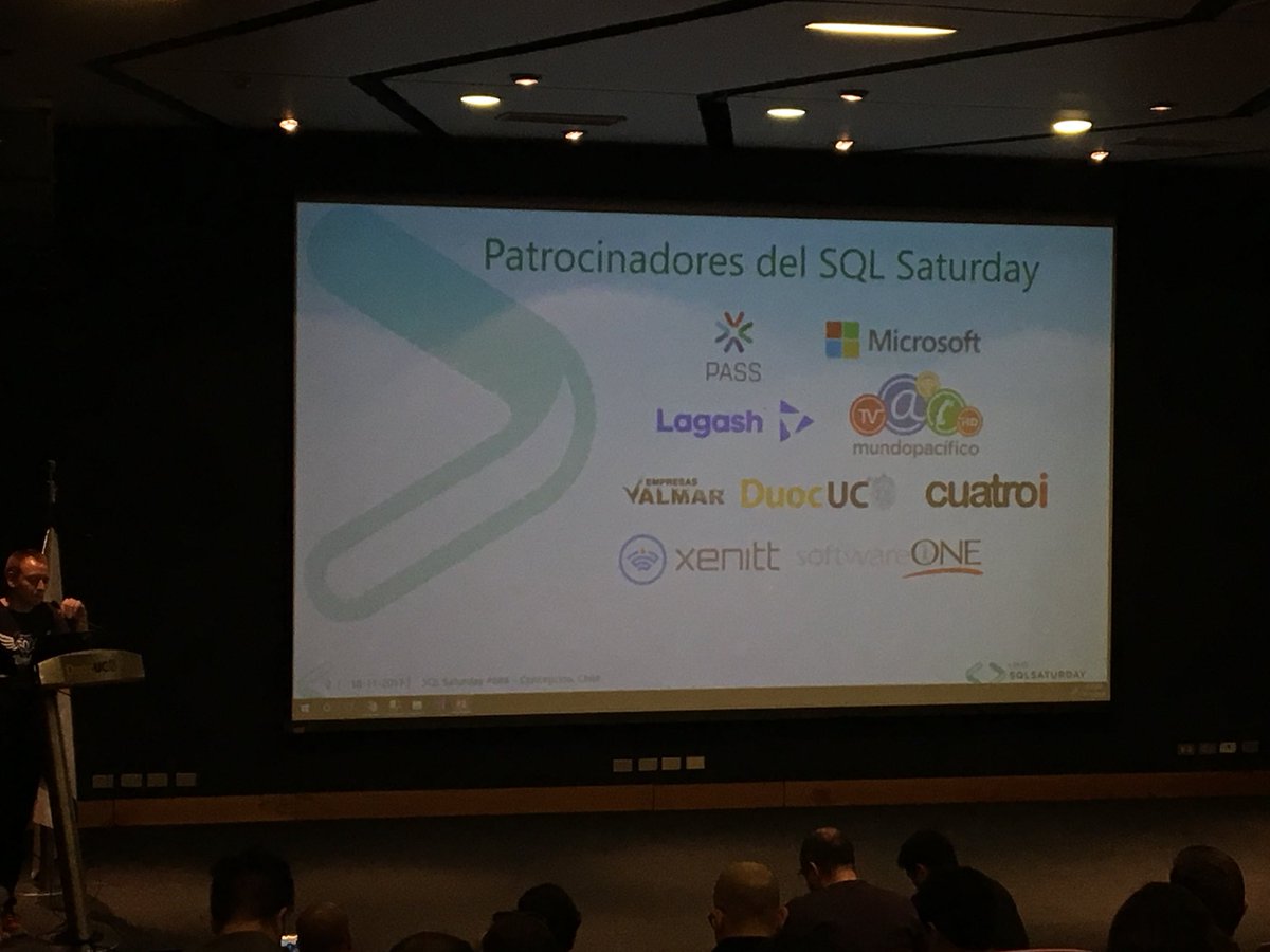 adrianfz10's tweet image. #sqlsatconcepcion presentando deep learning con #sql2017 con Machine Learning Services @adrianfz10