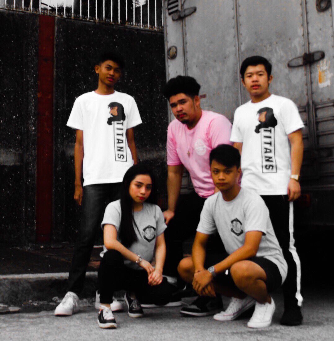 ThePrudeHive's tweet photo. You’ll look great when you wear these goodies! Get yours on November 20-22. See ya! 🐝🌻💯

#PrudeHive
#GonnaStingYouLikeNoOther https://t.co/7JAp7n6MZS