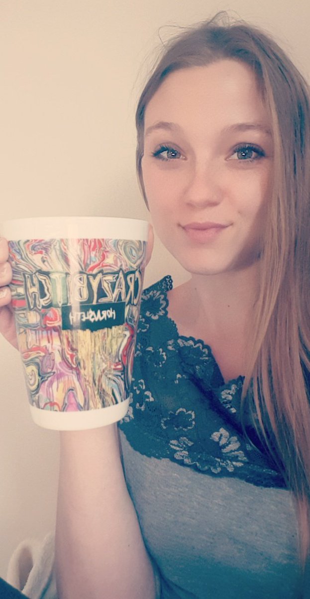 JKobberdal's tweet photo. Mornings be like..
#selfie #morning #needmytea https://t.co/daQyE0uK1F