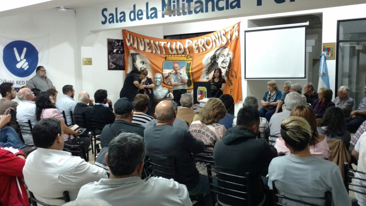EmilioACaram's tweet photo. Encuentro en PJ Godoy Cruz acto día del militante, Red Peronista presente en nuestra casa, como siempre! https://t.co/3A7XJXIsHA