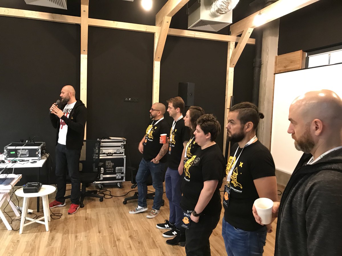 tomik99's tweet photo. Startup Weekend Wro 2017 #swwro https://t.co/m4462o6mJK