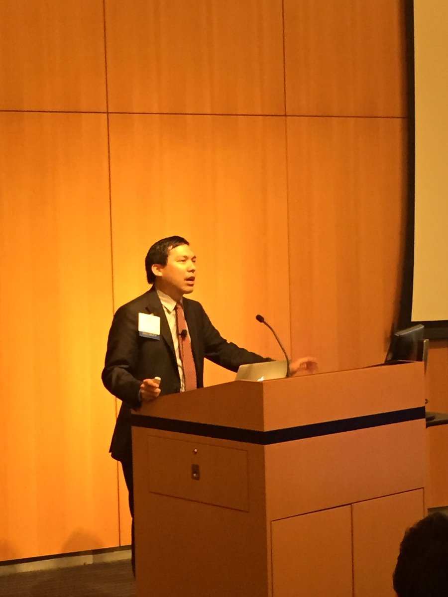 HuieLin's tweet photo. @TCH_adultCHD Dr Wilson Lam discussing bicuspid aortic valve &amp; associated aortopathy. #ACHD2017 https://t.co/G1hI5JIdOP