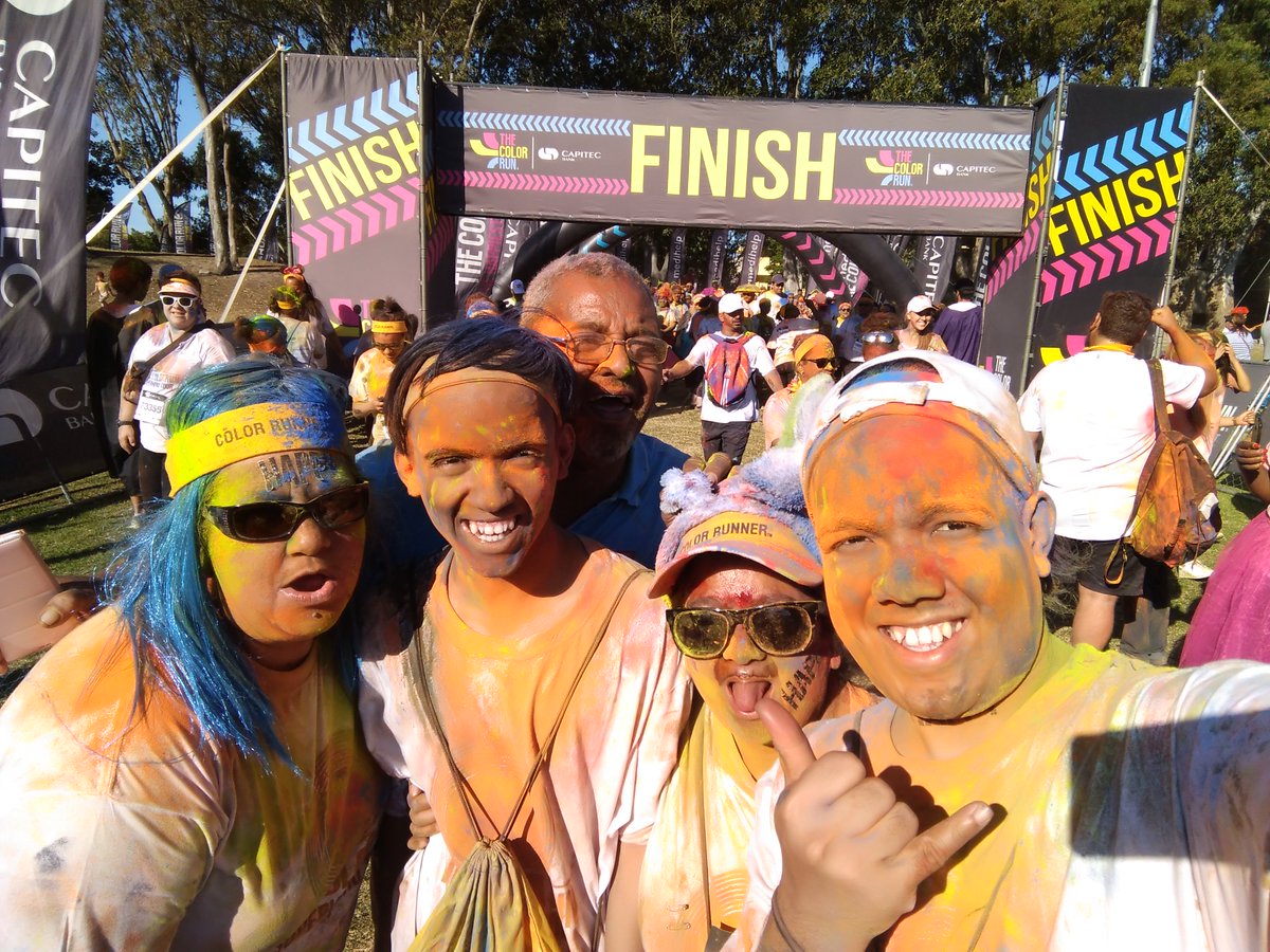 AliVarrachia's tweet image. #medihelpfun
@TheColorRunSA