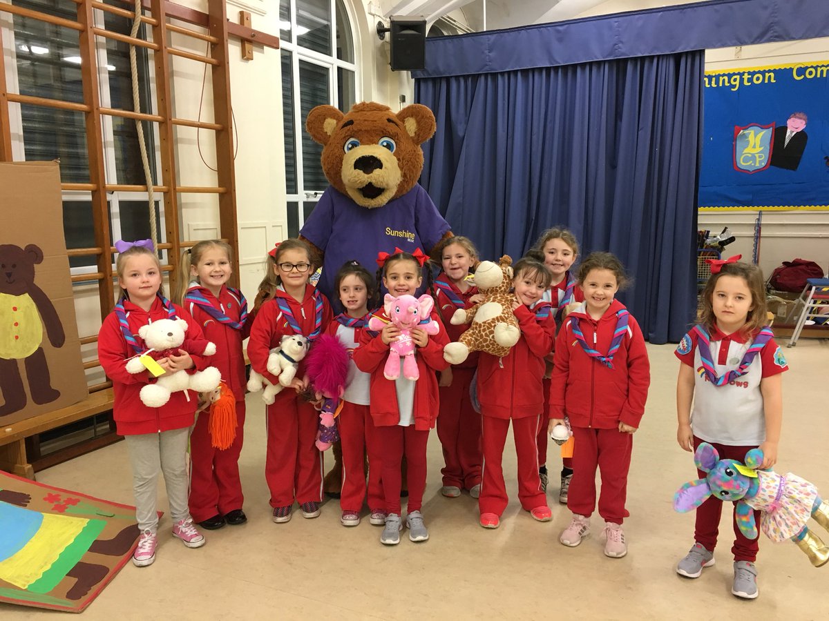 280liverpool's tweet photo. The Rainbows had a great day at @MerseysideGG Teddy Bears Picnic today! 🐻 https://t.co/FhA0VEYp3n