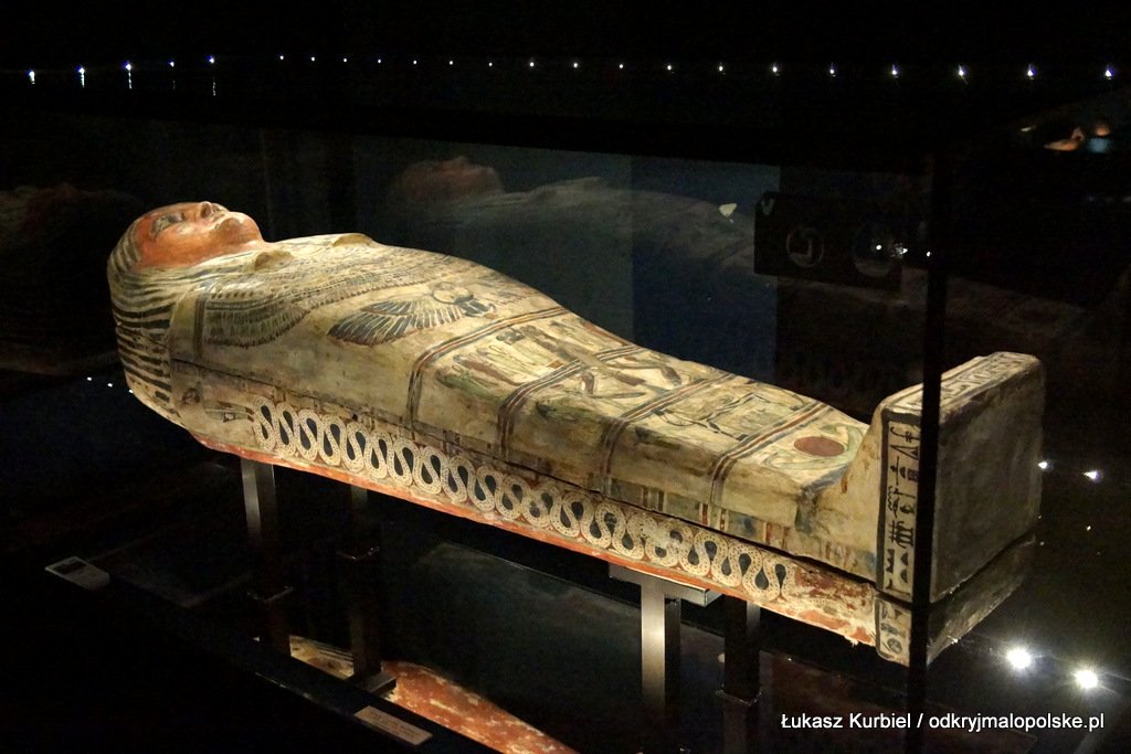 KrakowDirect's tweet photo. Krakow’s Archeological Museum
-it is the oldest institution of this type in Poland. The visitor can learn about prehistory and early  Middle Age Małopolska and Kraków of course. 
It is one of the places which you should see! :) https://t.co/onLOpJPvLP