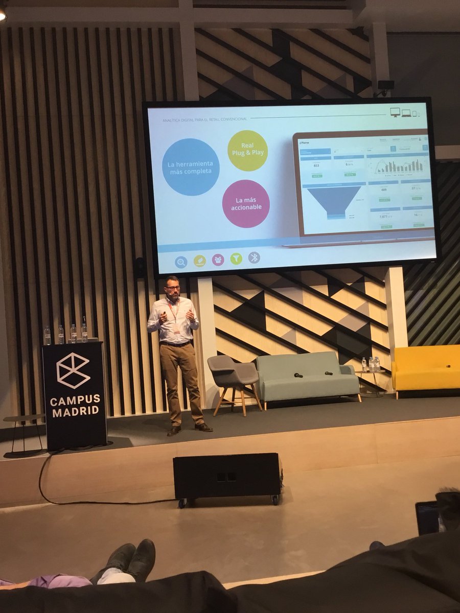ibonberra's tweet photo. RT @leniing: @Flameanalytics Analítica digital para el retail convencional. @Trending_Tools @campusmadrid #Ttools17 #madrid https://t.co/adP42pBG3l