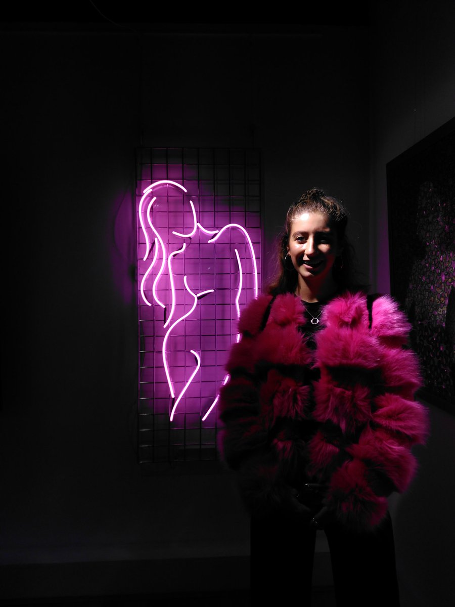 Artzu's tweet photo. Emily, in the pink, lovin' the neon @Artzu today...and wearing a jacket to match! https://t.co/Ej2H1uok2K
