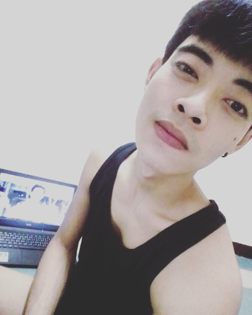 AungLin0889's tweet photo. ငါ့ကိုလာခ်စ္လာျကေလ https://t.co/IEB4cdo9vt