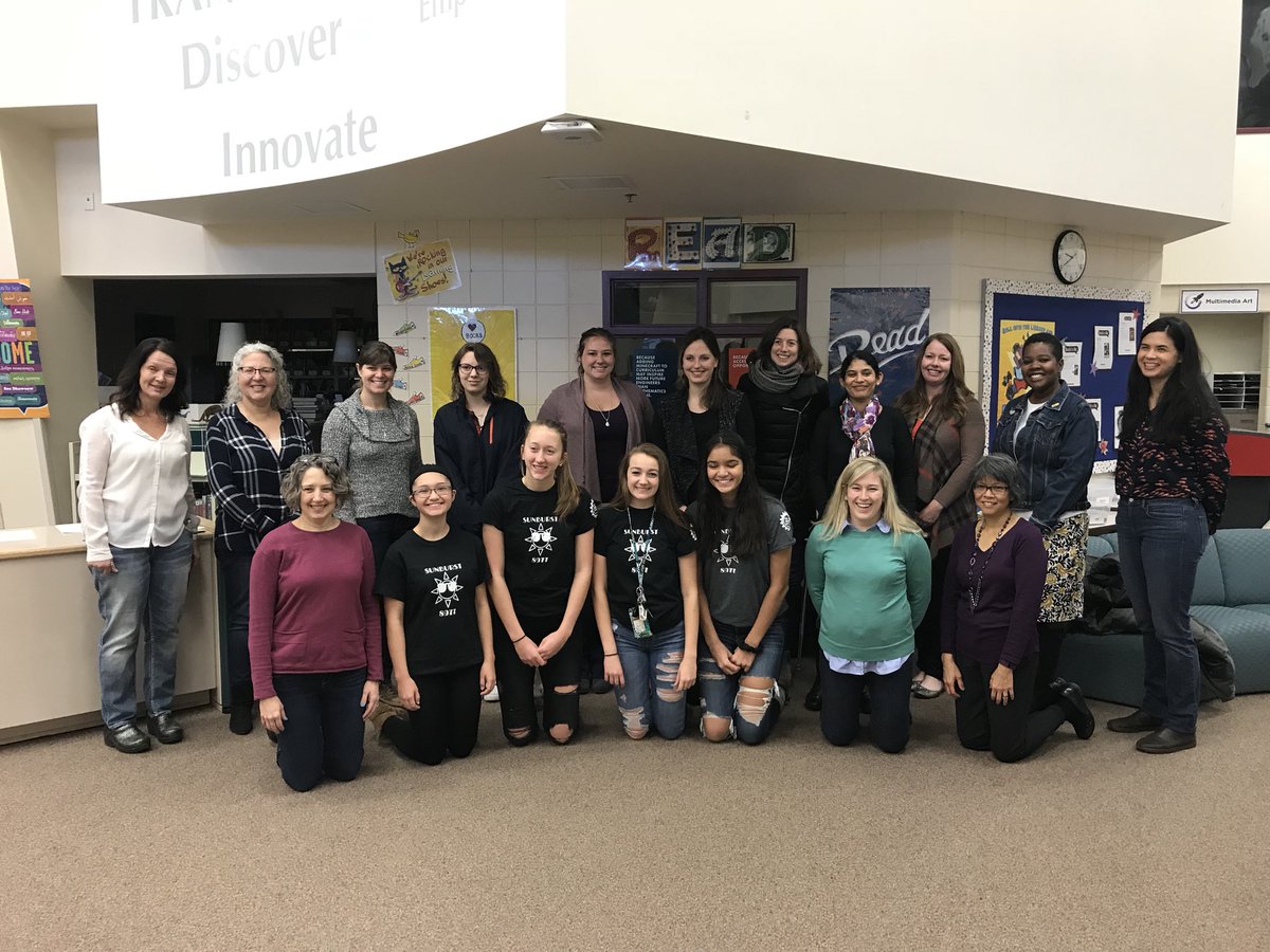 sunburst_robots's tweet image. All of the great ladies presenting their experiences with STEM today!