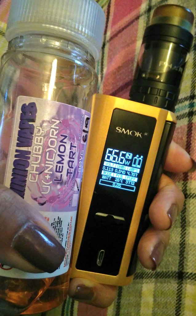 #handcheck Saturday Setup; <a href="/SMOKTECHLOGY/">SMOK</a> GX 2/4 <a href="/DigiFlavor/">DigiFlavor</a> <a href="/RealRiPTrippers/">RiPTrippers</a> Pharaoh Mini @minionvapes Lemon Tart 😍💨💨 #cloudchasing
