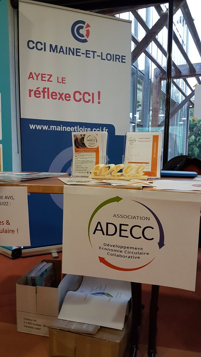didreveau's tweet photo. Le stand Adecc avec @plohezic @CCI49 @CCI49_RSE salon #ToCollaboratif #Angers #EcoCollaborative #Ecocirculaire #DD https://t.co/P4x5ilHh85