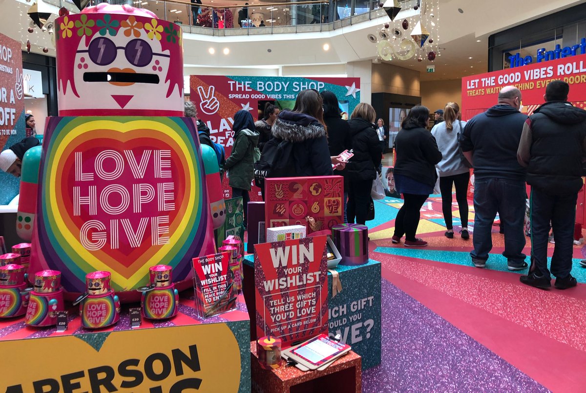 TheBodyShopUK's tweet photo. Having a fab time at our #PlayForPeace pop-up in Birmingham @Bullring!
Pop down to WIN loads of prizes 💅💞 #TBSEvent https://t.co/bwU0h3DeWU