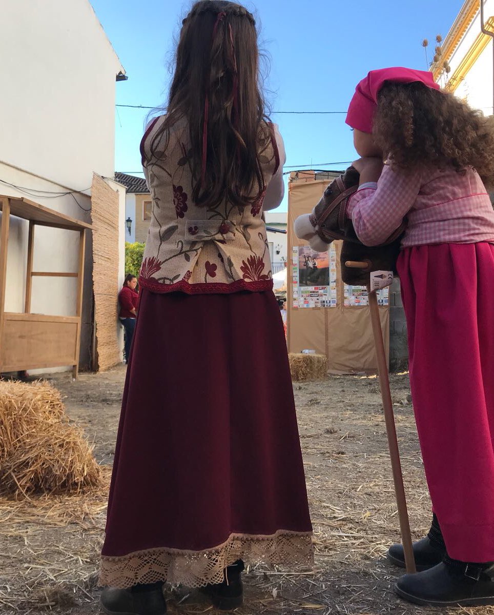 .<a href="/Ayto_El_Bosque/">Ayto_El_Bosque</a> recuerda en su octava recreación histórica la ocupación francesa en 1810. Cultura, historia y gastronomía en la #VIIIRecreación este fin de semana #Aunahoracádiz 

<a href="/RedGuadalinfo/">Vuela Guadalinfo</a> <a href="/diputacioncadiz/">Diputación de Cádiz</a> <a href="/EmpleoJunta/">Consejería de Empleo, Empresa y Trabajo Autónomo</a> <a href="/Cruzcampo/">Cruzcampo #ConMuchoAcento</a> <a href="/bookingcom/">Booking.com</a> <a href="/U_Explorers/">Urban Explorers</a>