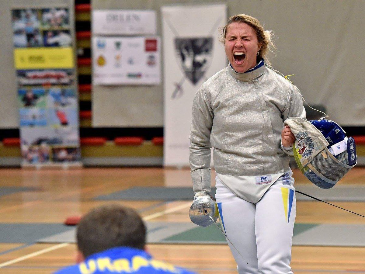 OlympicUA's tweet photo. ПЕРЕМОГААА!!! 🤺🇺🇦
Ольга Харлан - переможниця етапу Кубка світу з фехтування на шаблях в бельгійському Сант - Нікласі!!!

Бравооо! Щирі вітання!!!

@olgakharlan1990 https://t.co/6cCw4bwUbd